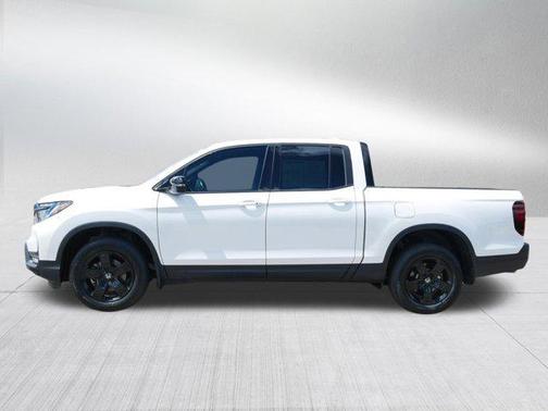 Platinum White Pearl 2024 Honda Ridgeline Black