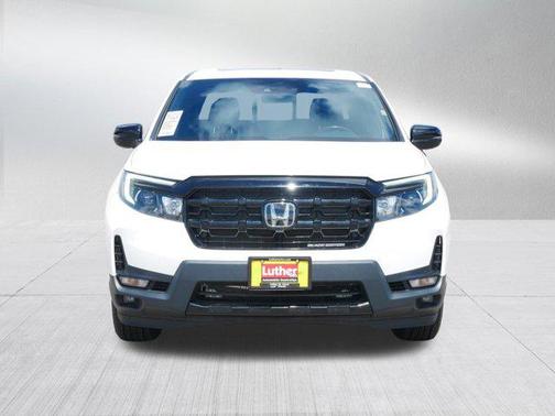 Platinum White Pearl 2024 Honda Ridgeline Black
