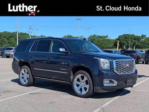Dark Sapphire Blue Metallic 2019 GMC Yukon Denali