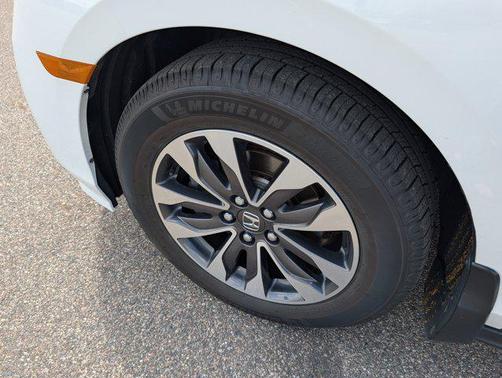 Platinum White Pearl 2021 Honda Odyssey EX-L