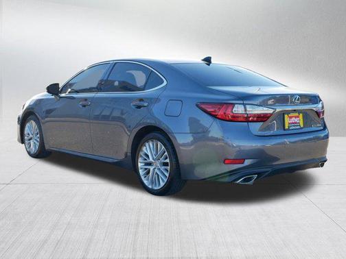 2016 Lexus ES 350 Base