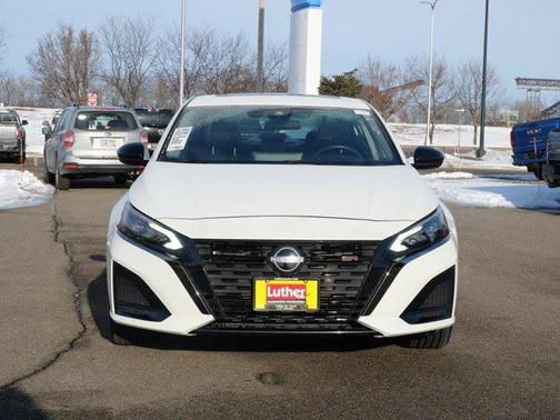 2024 Nissan Altima SR Intelligent AWD