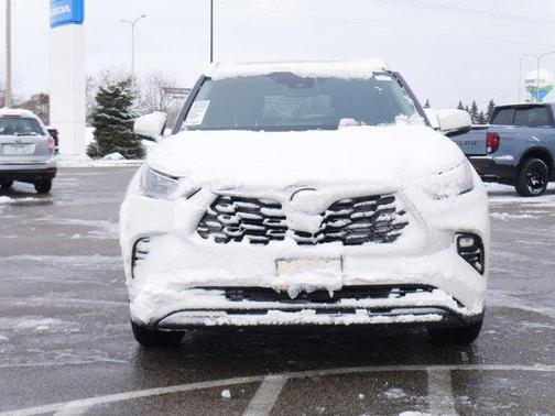 2020 Toyota Highlander Hybrid XLE