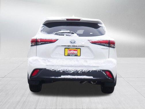 2020 Toyota Highlander Hybrid XLE