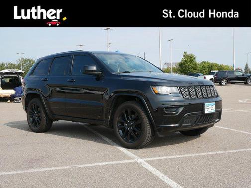 2018 Jeep Grand Cherokee Altitude