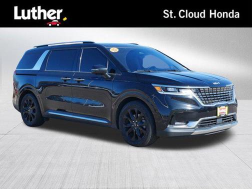 2022 Kia Carnival SX