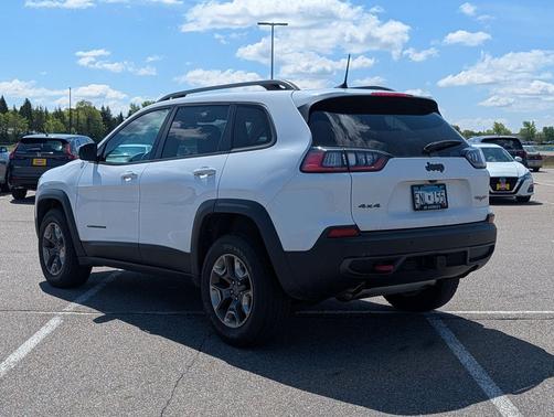 Bright White Clearcoat 2020 Jeep Cherokee Trailhawk