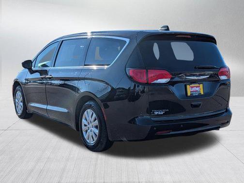 2018 Chrysler Pacifica L