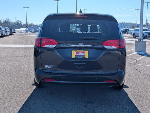 2018 Chrysler Pacifica L