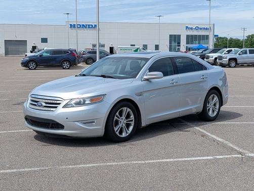 Ingot Silver Metallic 2012 Ford Taurus SHO
