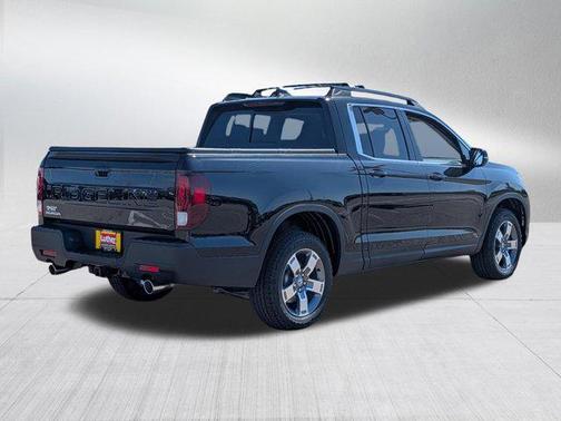 Crystal Black Pearl 2026 Honda Ridgeline RTL