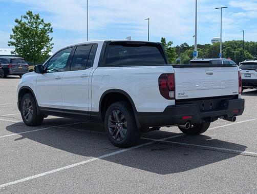 Platinum White Pearl 2024 Honda Ridgeline Sport