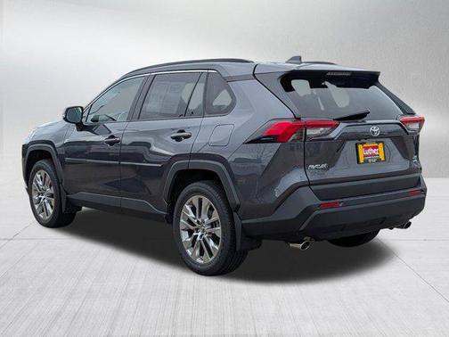 Magnetic Gray Metallic 2019 Toyota RAV4 XLE Premium