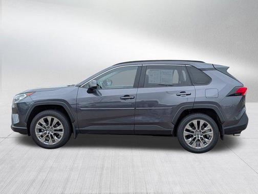 Magnetic Gray Metallic 2019 Toyota RAV4 XLE Premium