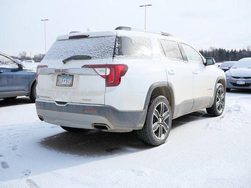 2023 GMC Acadia AWD SLT