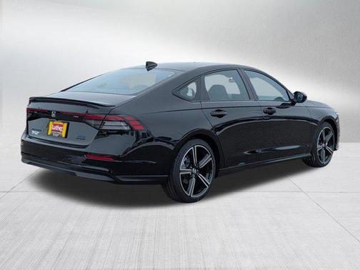 Crystal Black Pearl 2026 Honda Accord Hybrid Sport