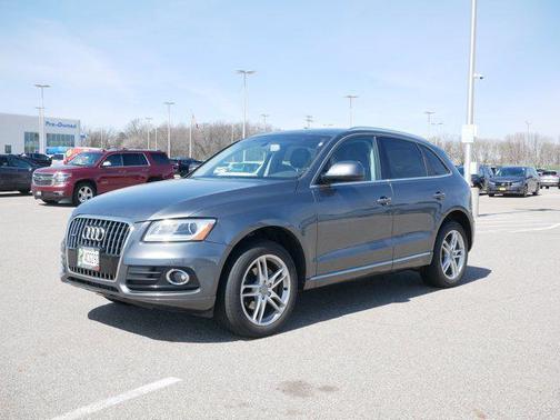 Monsoon Gray Metallic 2017 Audi Q5 2.0T Premium Plus