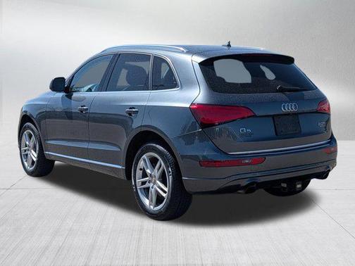 Monsoon Gray Metallic 2017 Audi Q5 2.0T Premium Plus