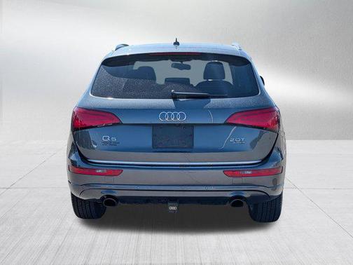 Monsoon Gray Metallic 2017 Audi Q5 2.0T Premium Plus