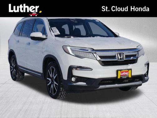 2019 Honda Pilot Touring 8-Passenger