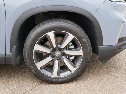 2024 Honda Pilot Touring 8-Passenger