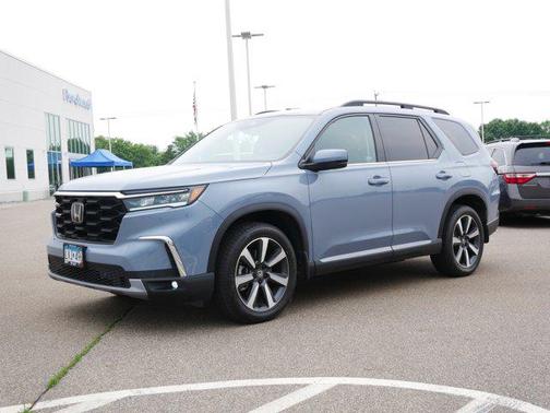 2024 Honda Pilot Touring 8-Passenger