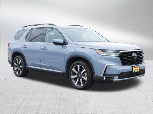 2024 Honda Pilot Touring 8-Passenger