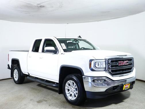 Summit White 2019 GMC Sierra 1500 SLE