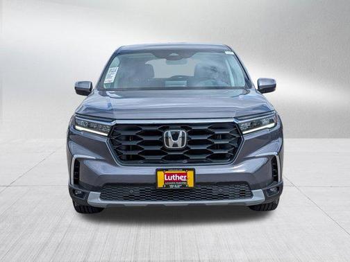 Modern Steel Metallic 2024 Honda Pilot EX-L 7 Passenger