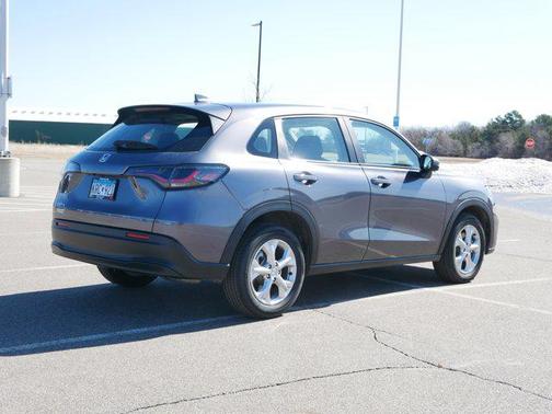 Modern Steel Metallic 2023 Honda HR-V LX