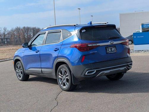 2021 Kia Seltos S