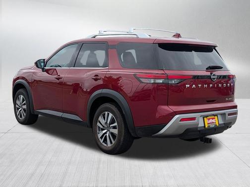 Scarlet Ember Tintcoat 2023 Nissan Pathfinder SL 4WD