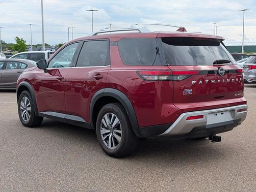 Scarlet Ember Tintcoat 2023 Nissan Pathfinder SL 4WD