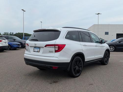Platinum White Pearl 2022 Honda Pilot AWD Special Edition