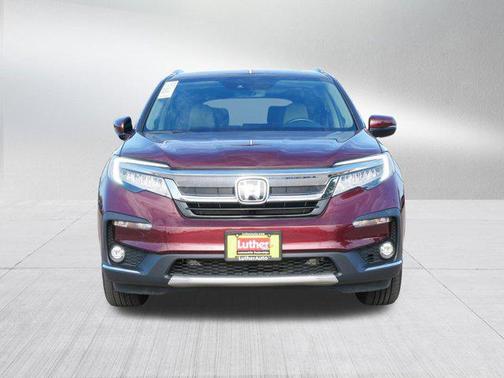 2022 Honda Pilot Touring 8-Passenger