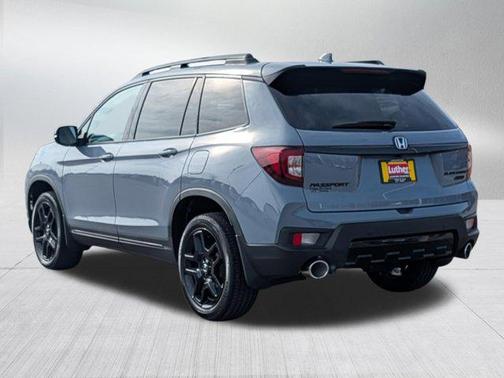 2024 Honda Passport AWD Black