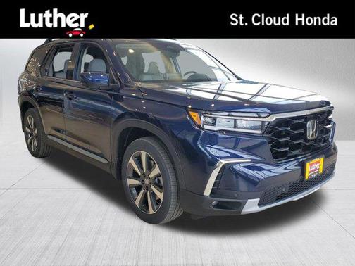 2025 Honda Pilot Touring 8-Passenger