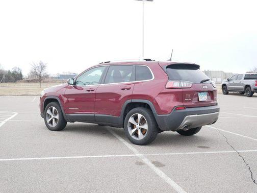 Velvet Red Pearlcoat 2019 Jeep Cherokee Limited