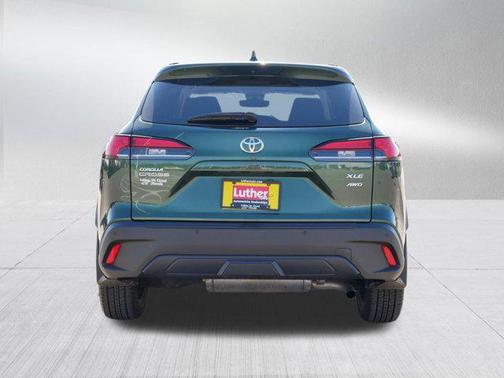 2022 Toyota Corolla Cross XLE