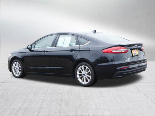 2020 Ford Fusion Hybrid SE