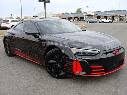2023 Audi RS e-tron GT quattro