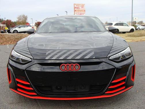 2023 Audi RS e-tron GT quattro