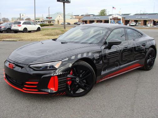 2023 Audi RS e-tron GT quattro