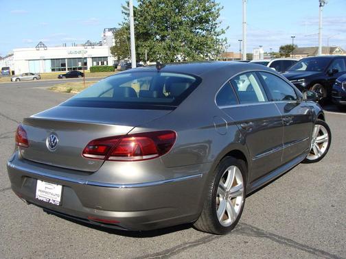 2014 Volkswagen CC Man R-Line
