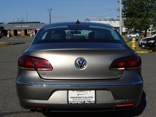 2014 Volkswagen CC Man R-Line