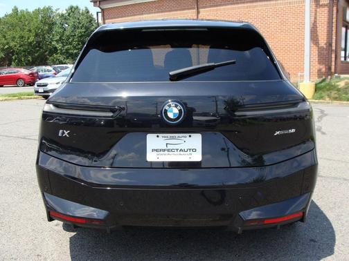 2023 BMW iX xDrive50