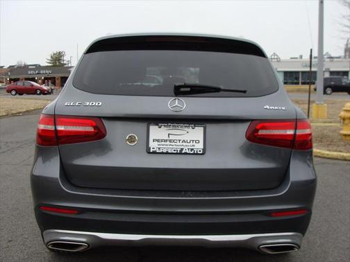 2017 Mercedes-Benz GLC 300 4MATIC