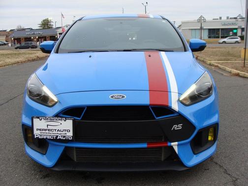 2017 Ford Focus RS Base