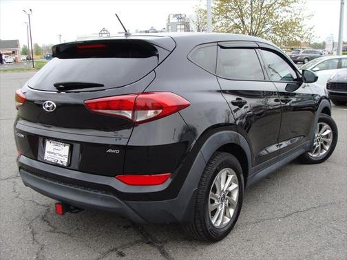 2018 Hyundai TUCSON SE
