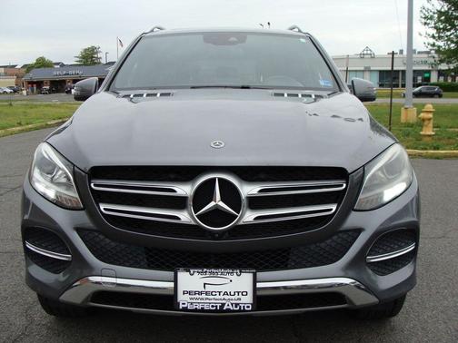 Selenite Gray Metallic 2019 Mercedes-Benz GLE 400 Base 4MATIC